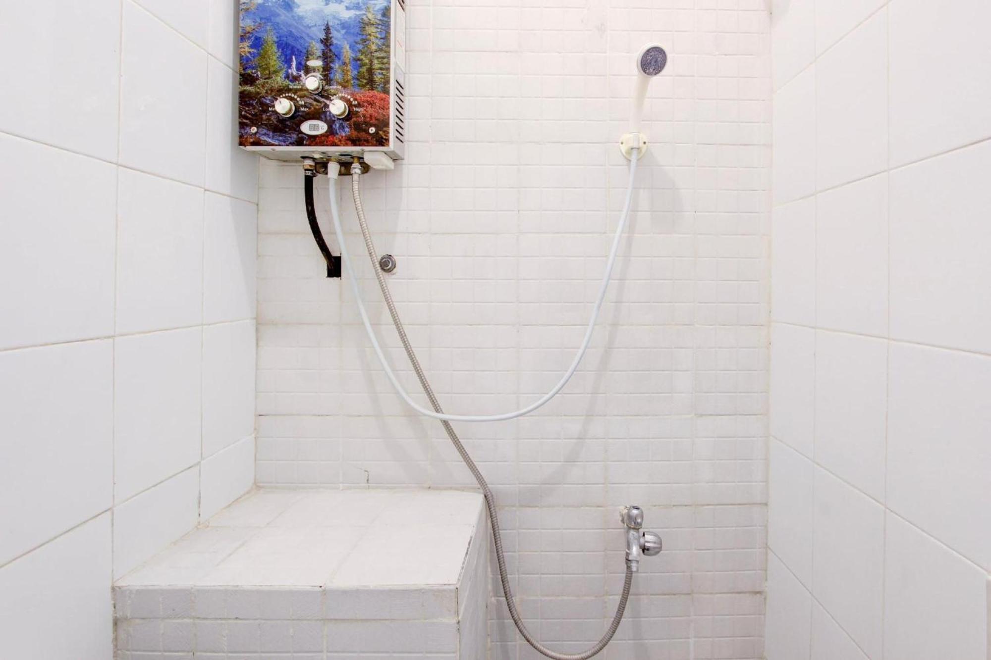 Hotel O Wisma Arya 2 Maguwo Экстерьер фото